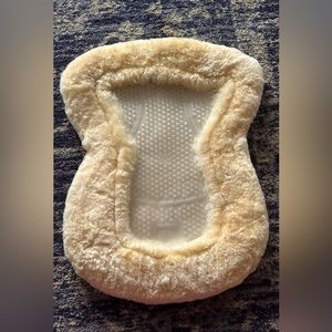 Gel & Sheepskin Half Pad